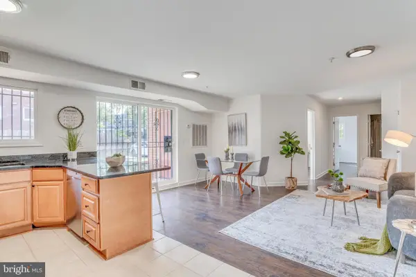 1386 Bryant St Ne #103, WASHINGTON, DC 20018