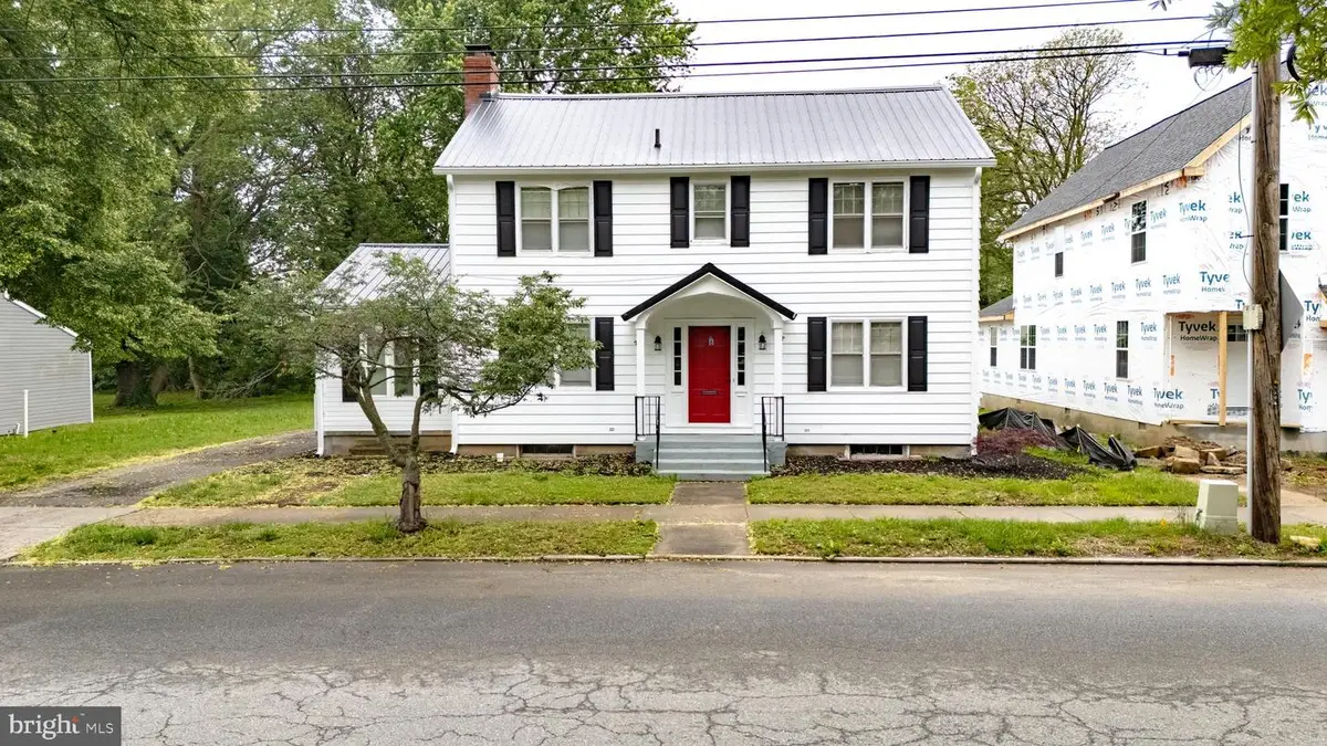 28 S Queen St, Dover, DE 19904 - Image #1