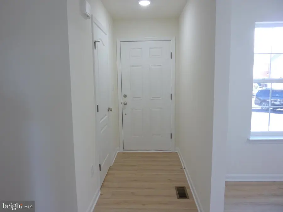 69 Cotswood Ct, Smyrna, DE 19977 - Image #2