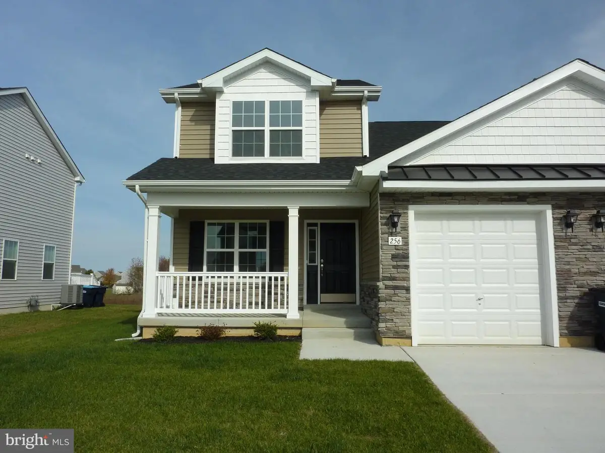 256 Doylestown Rd, Smyrna, DE 19977 - Image #1
