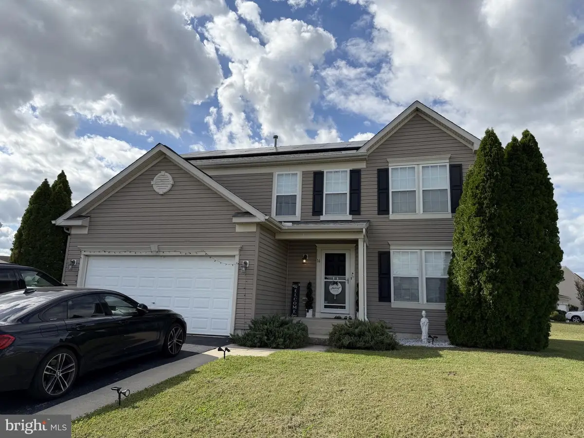 16 E Lone Tree Dr, Camden, DE 19934 - Image #1