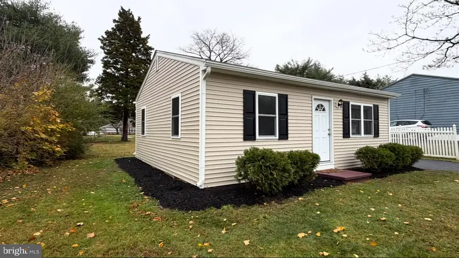 54 Locust St, Smyrna, DE 19977 - Image #2