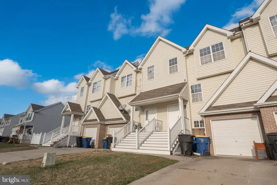 347 Northdown Dr, Dover, DE 19904 - Image #2