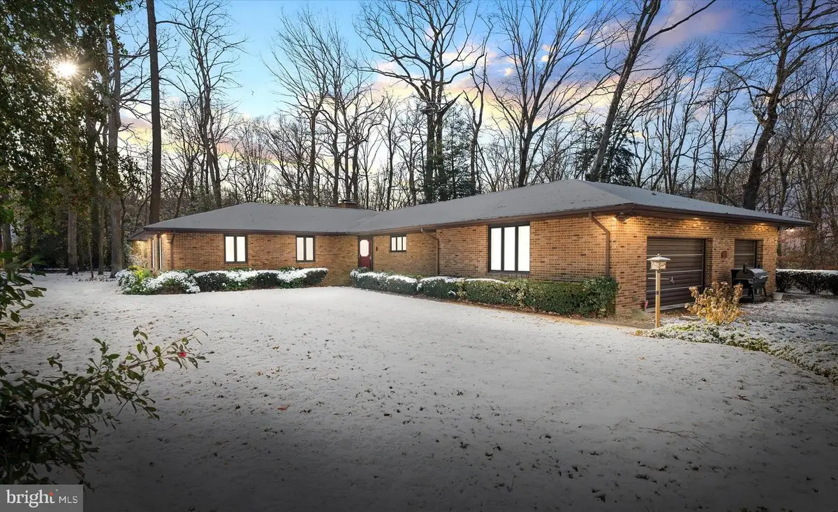 82 Wimbledon Dr, Dover, DE 19904 - Image #1