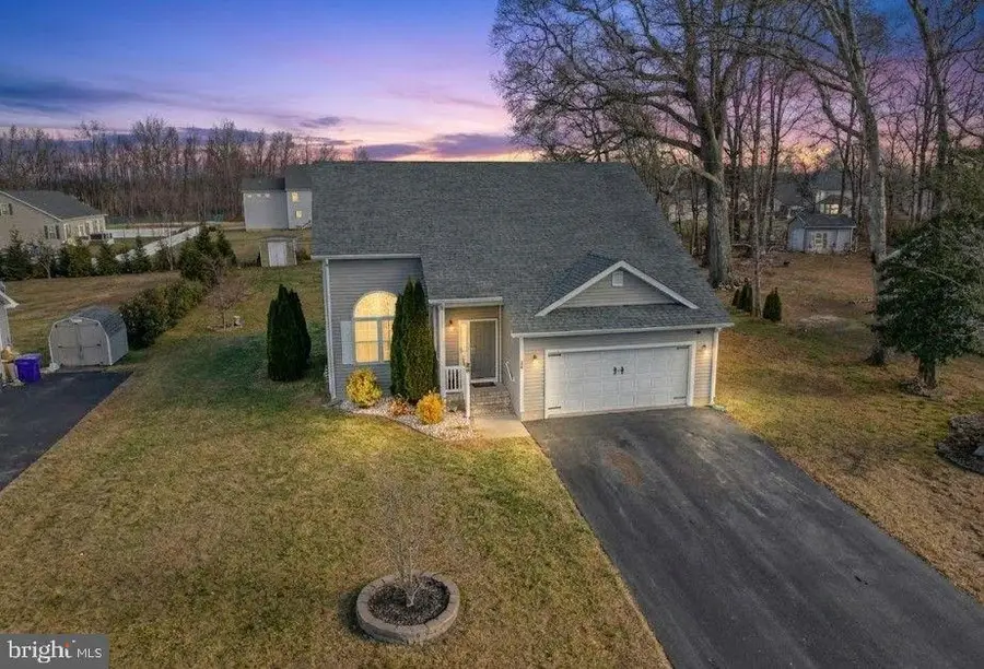 45 E Buck Point Rd, Clayton, DE 19938 - Image #2