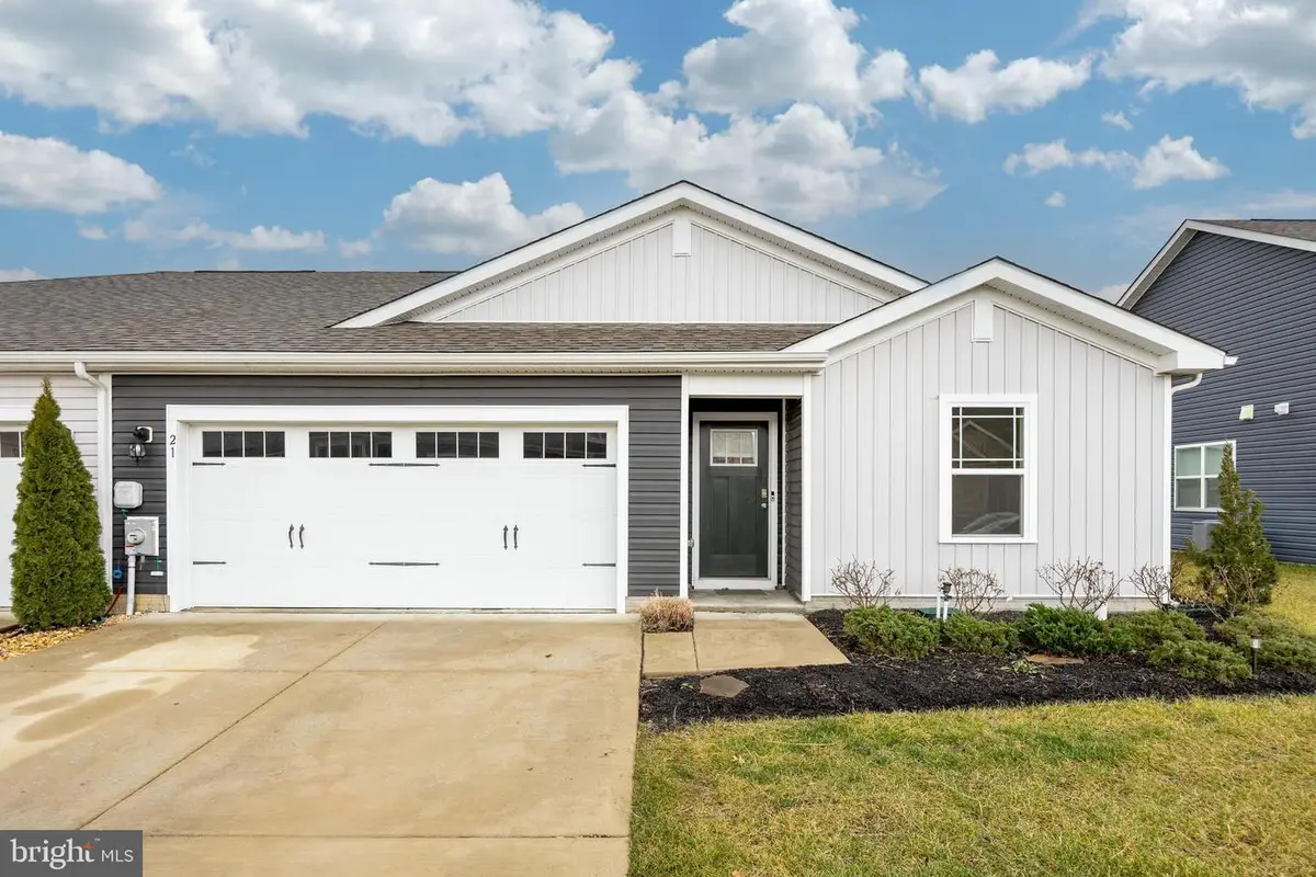 21 Clipper St, Smyrna, DE 19977 - Image #1