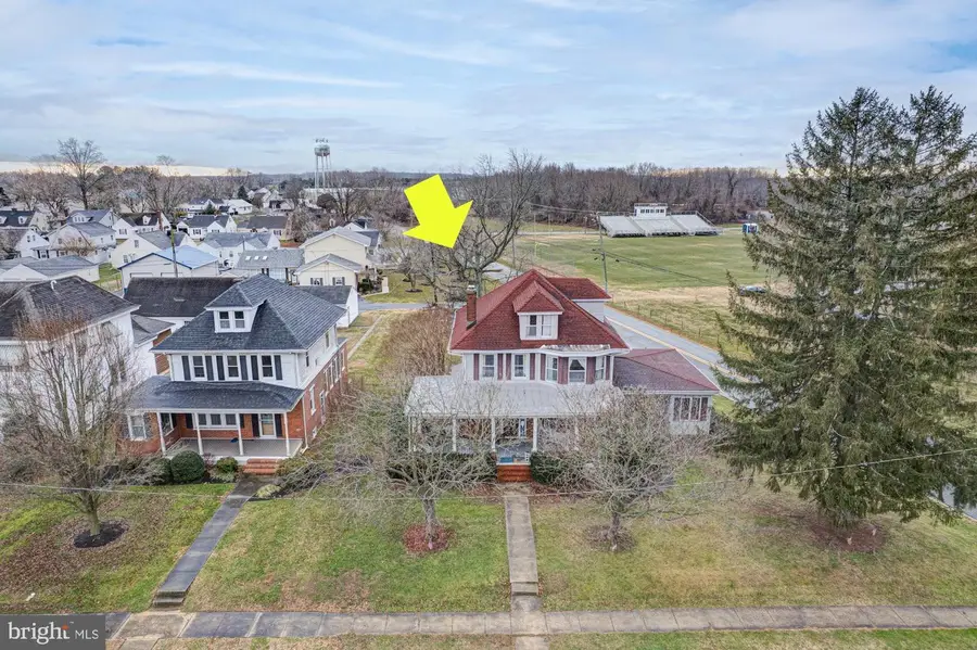 221 Clayton Ave, Clayton, DE 19938 - Image #2