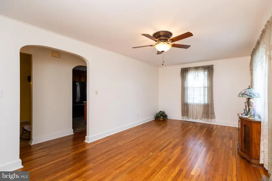 22 Howell St, Dover, DE 19901 - #3