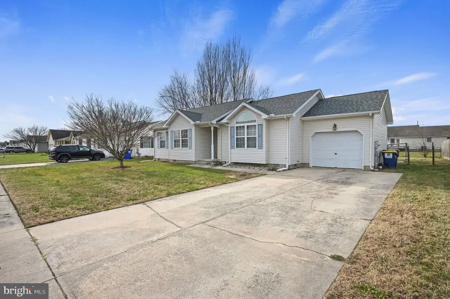 141 Honey Brook Ln, Felton, DE 19943 - Image #2