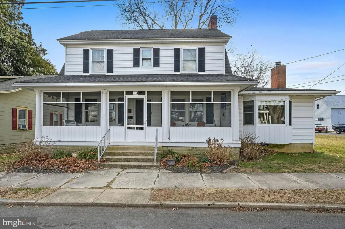104 E Third St, Wyoming, DE 19934 - #1