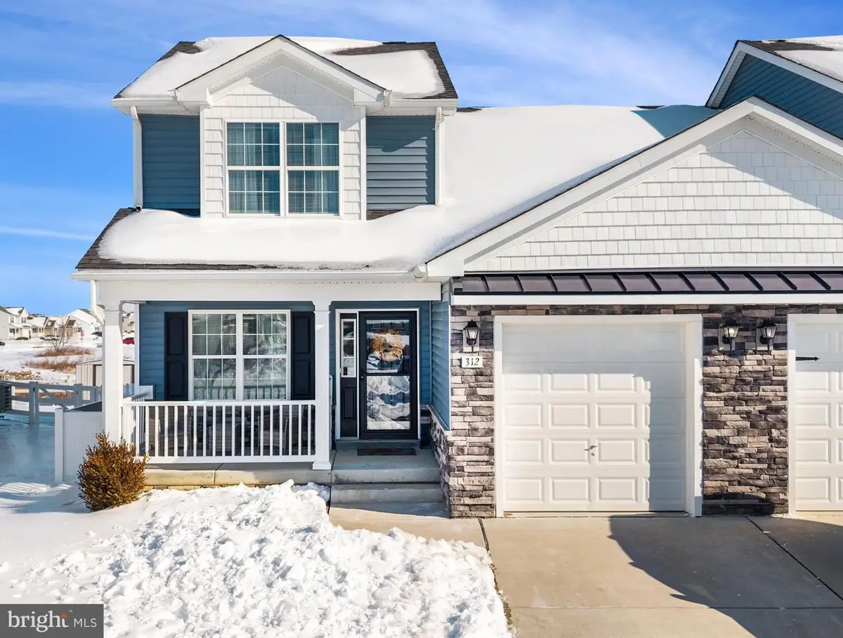 312 Doylestown Rd, Smyrna, DE 19977 - Image #1