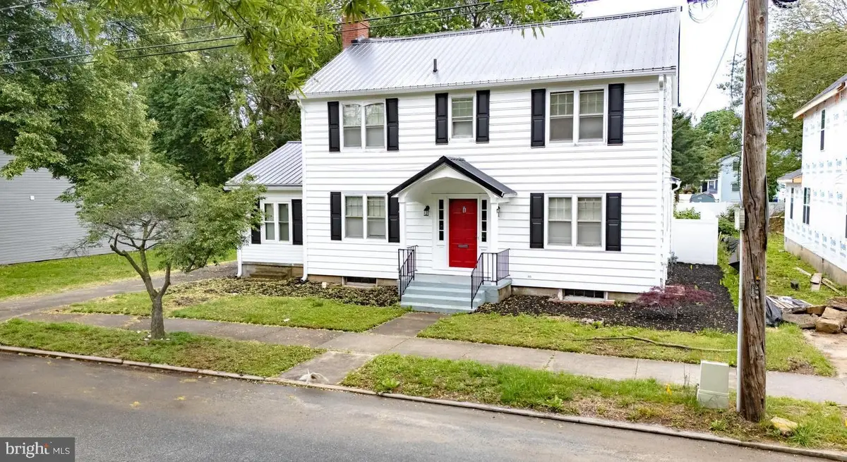 28 S Queen St, Dover, DE 19904 - #1