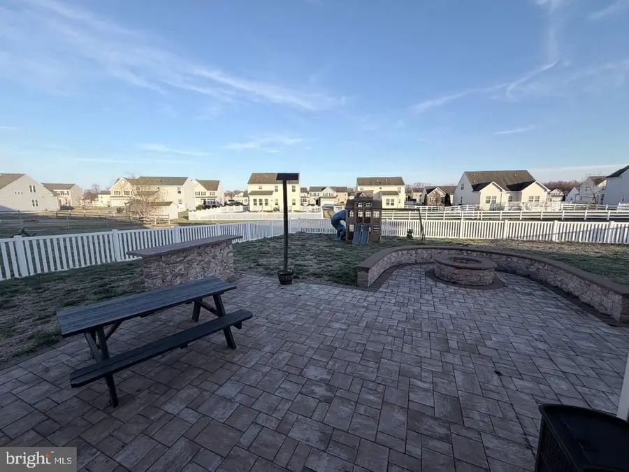 244 Delaware River Dr, Clayton, DE 19938 - #3