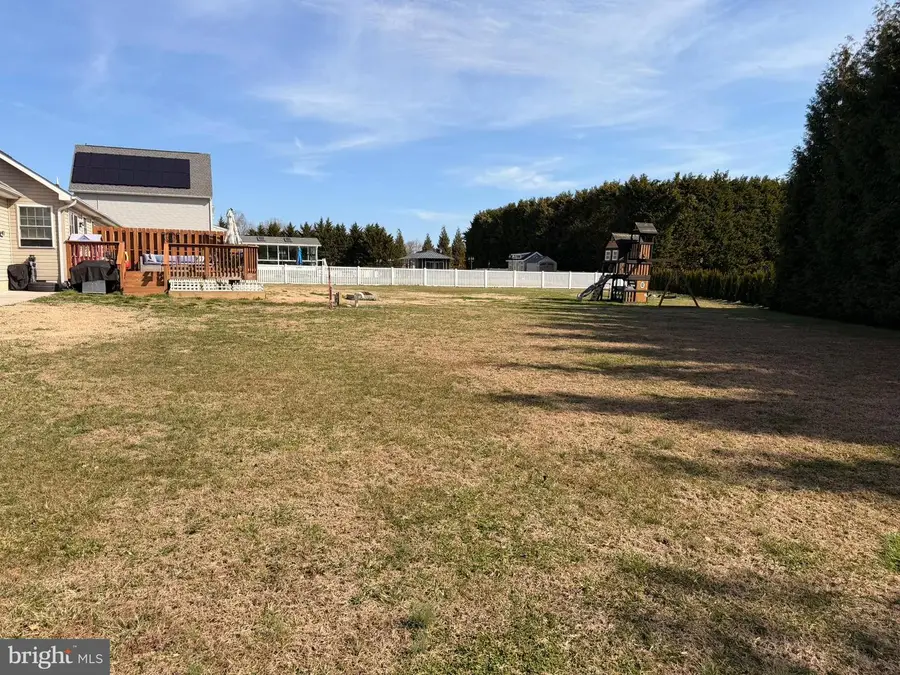 70 W Deer Trail Rd, Clayton, DE 19938 - #3