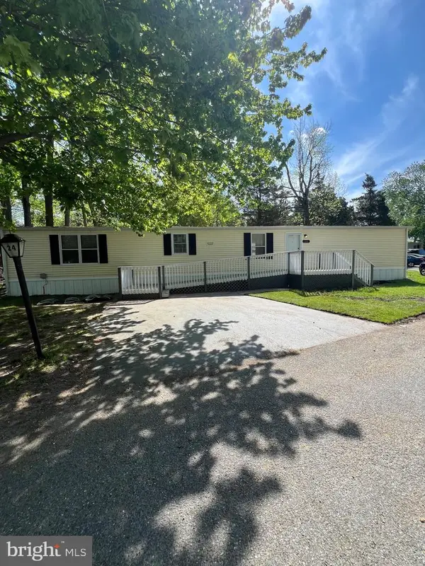 24 Spruce Ct #24, SMYRNA, DE 19977