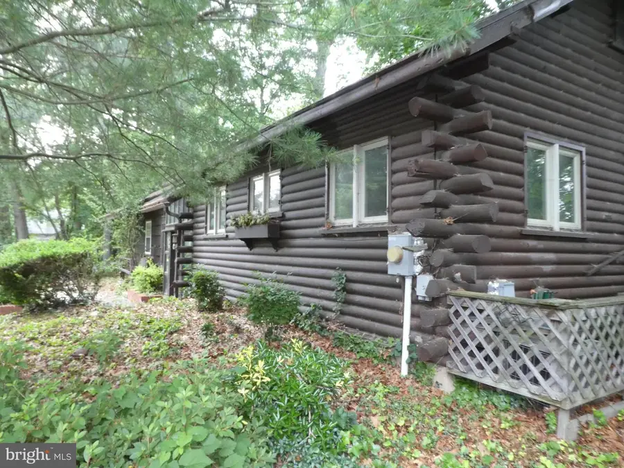 155 S Shore Dr, Dover, DE 19901 - #3