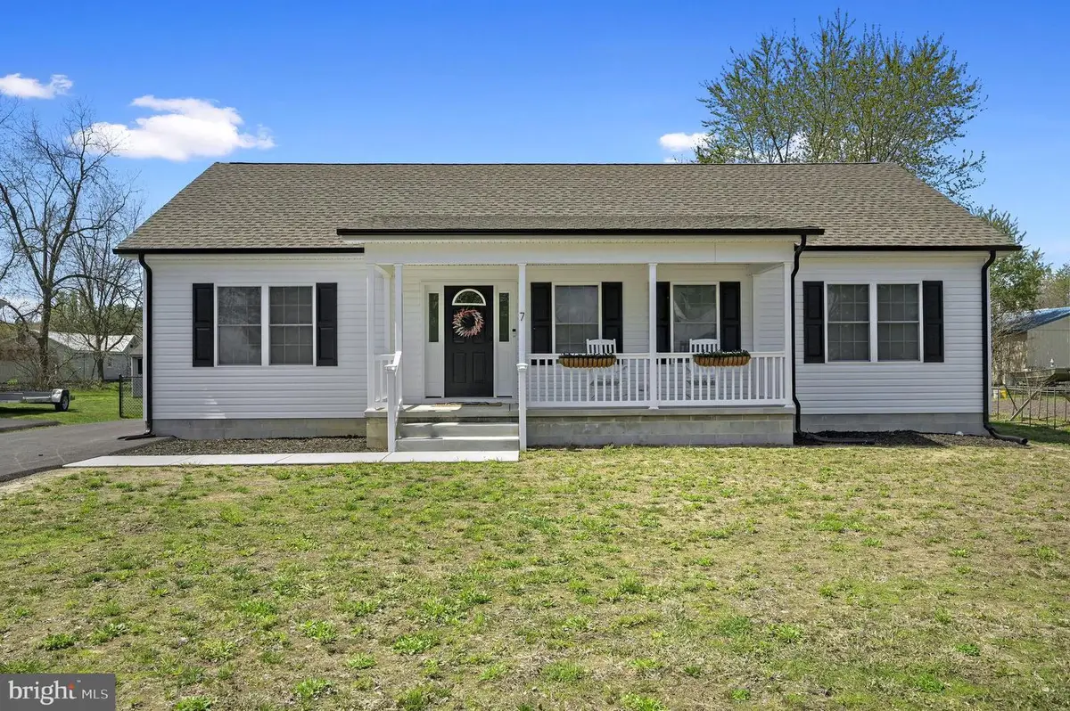 7 Porter St, Harrington, DE 19952 - #1