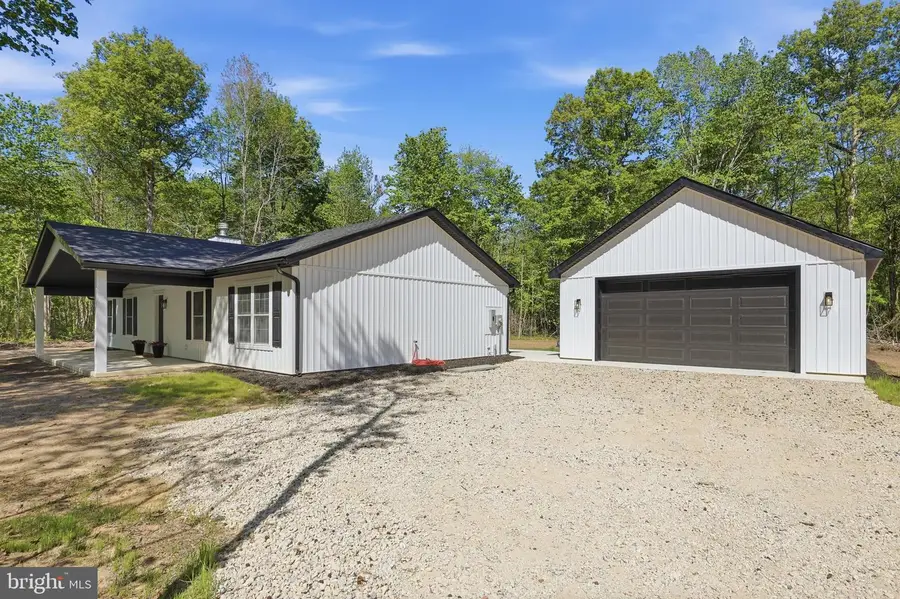 1832 Fox Hunters Rd, Harrington, DE 19952 - #2