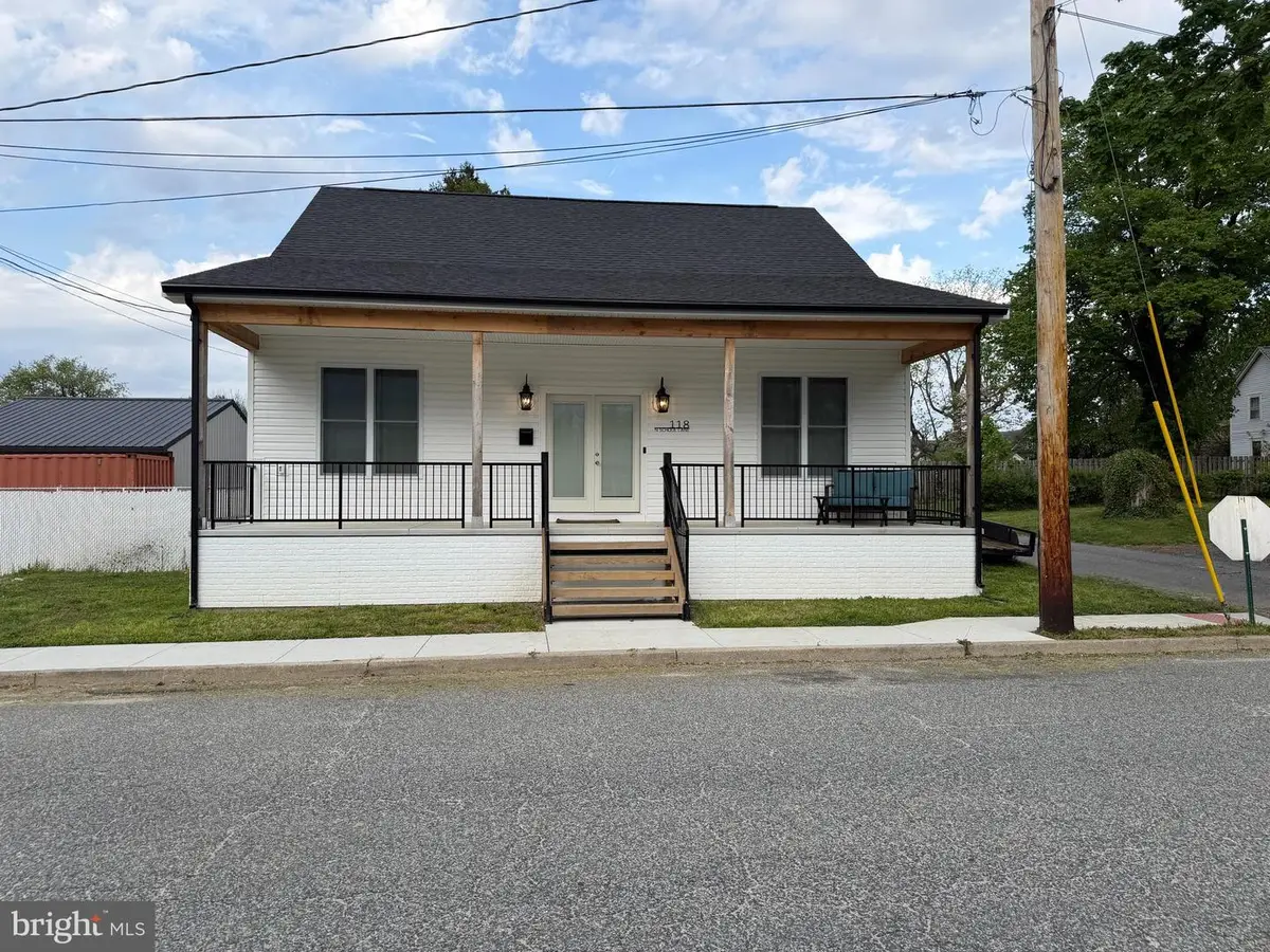 118 N School Ln, Smyrna, DE 19977 - #1