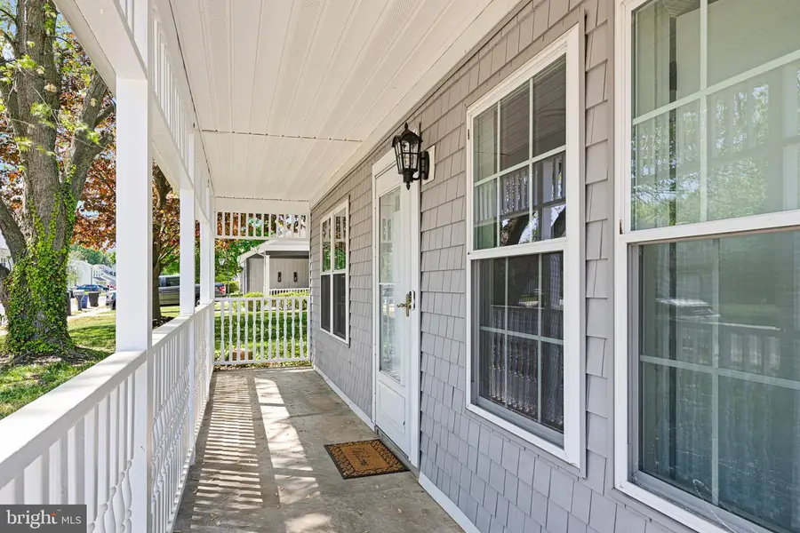 1207 S Farmview Dr, Dover, DE 19904 - #3