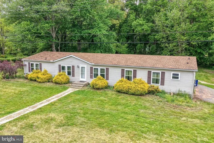28 E Pine St, Frederica, DE 19946 - #3