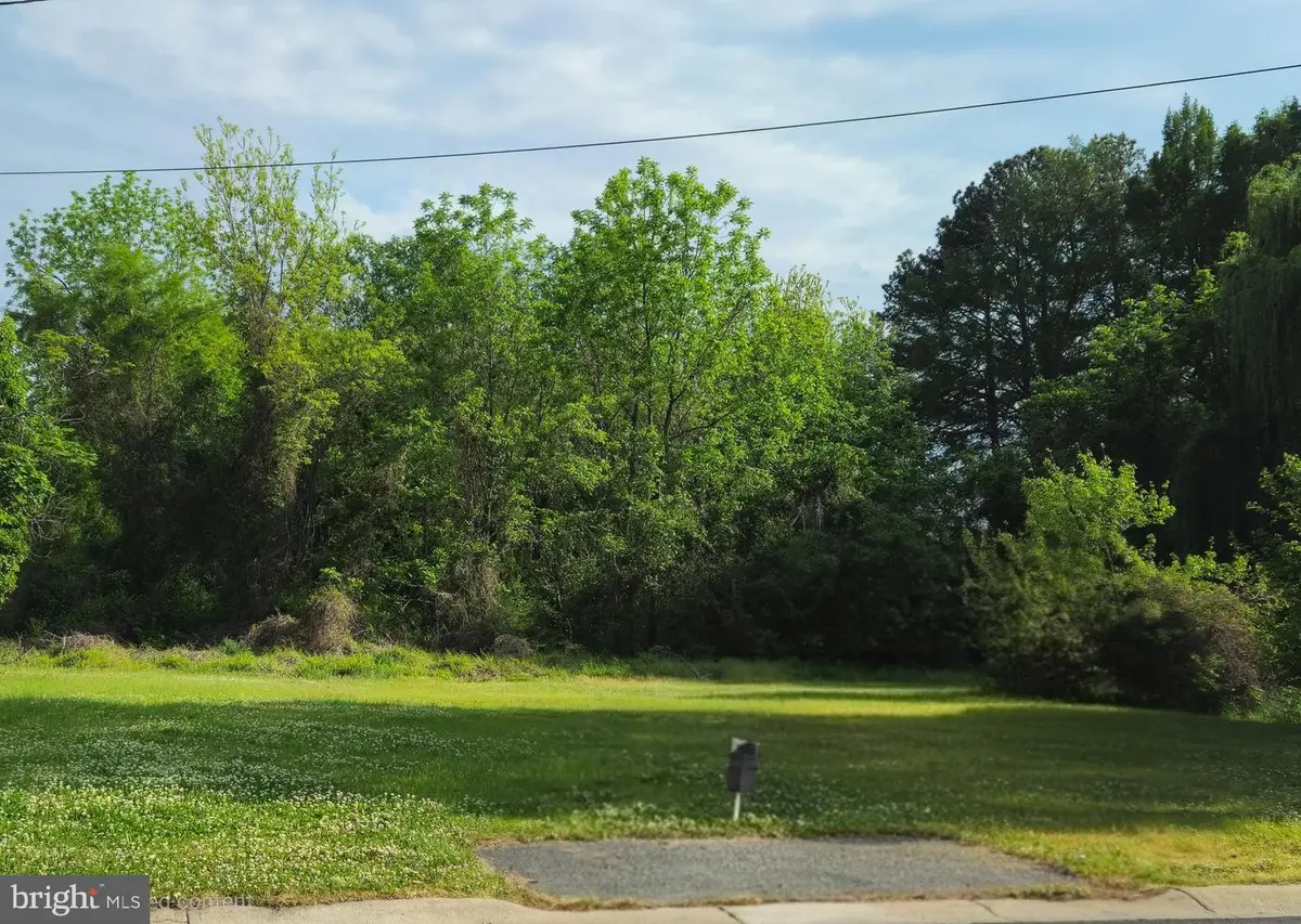 4 Southern Blvd, Wyoming, DE 19934 - #1