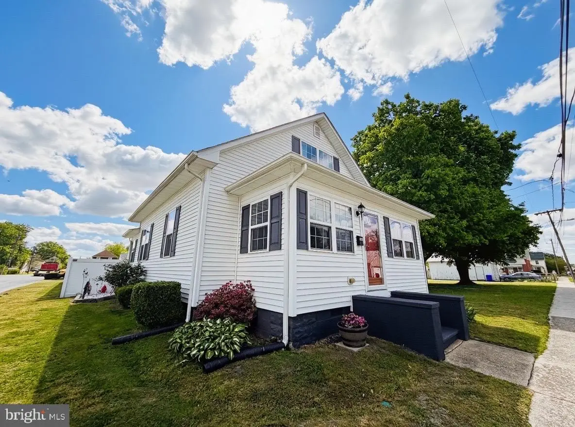 304 Harrington Ave, Harrington, DE 19952 - #1