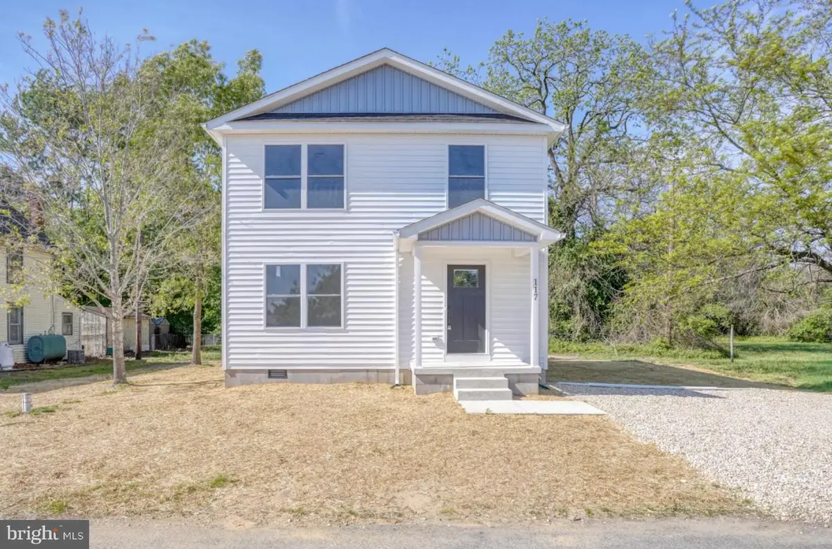 117 Railroad Ave, Houston, DE 19954 - #1