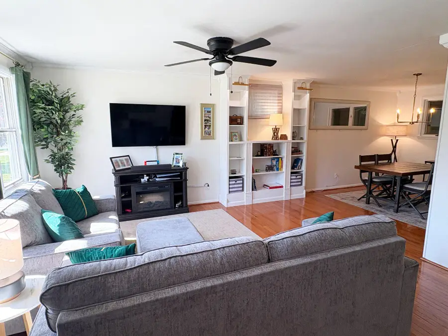 217 Macarthur Dr, Dover, DE 19901 - #2