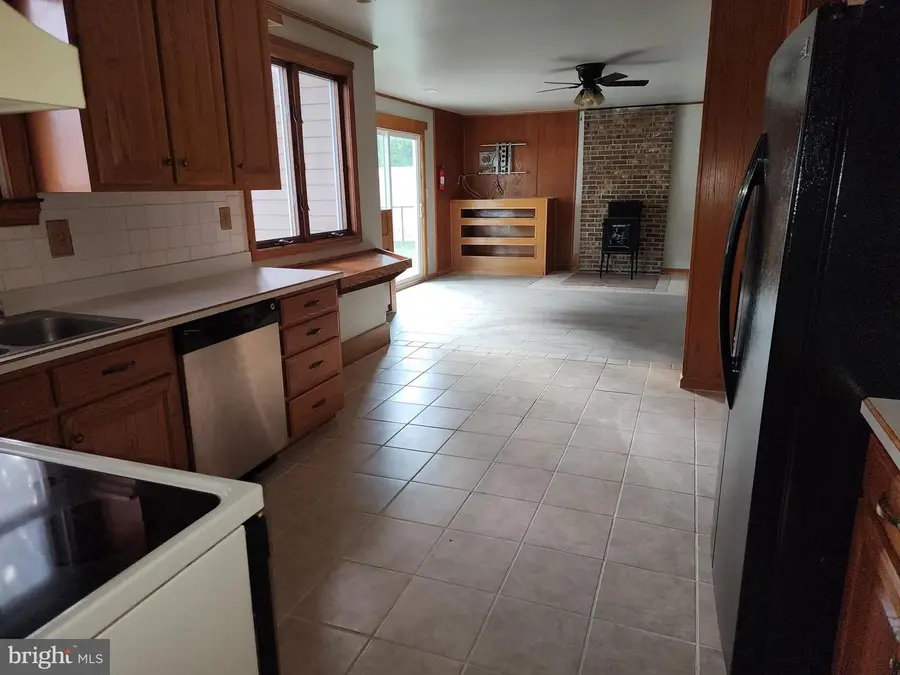 613 Nimitz Rd, Dover, DE 19901 - #2