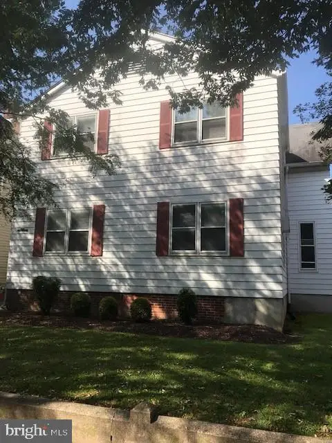 12 S State St, Dover, DE 19901 - #1