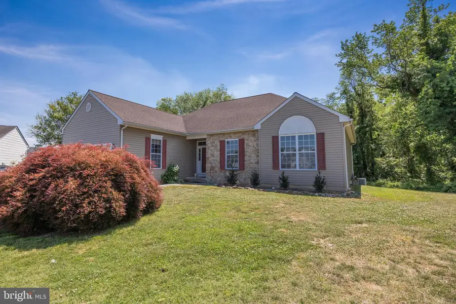 291 Berwick Ln, Dover, DE 19904 - #2