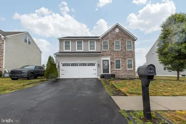 375 Delaware River Dr, CLAYTON, DE 19938
