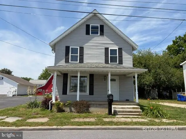 115 Railroad Ave, Harrington, DE 19952 - #1