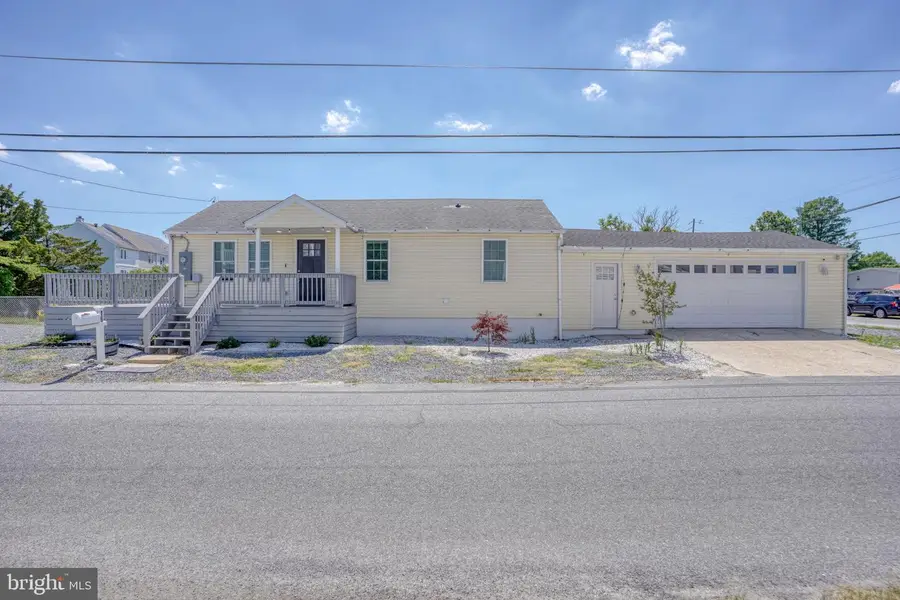 16 Hubbard Ave, Frederica, DE 19946 - #2