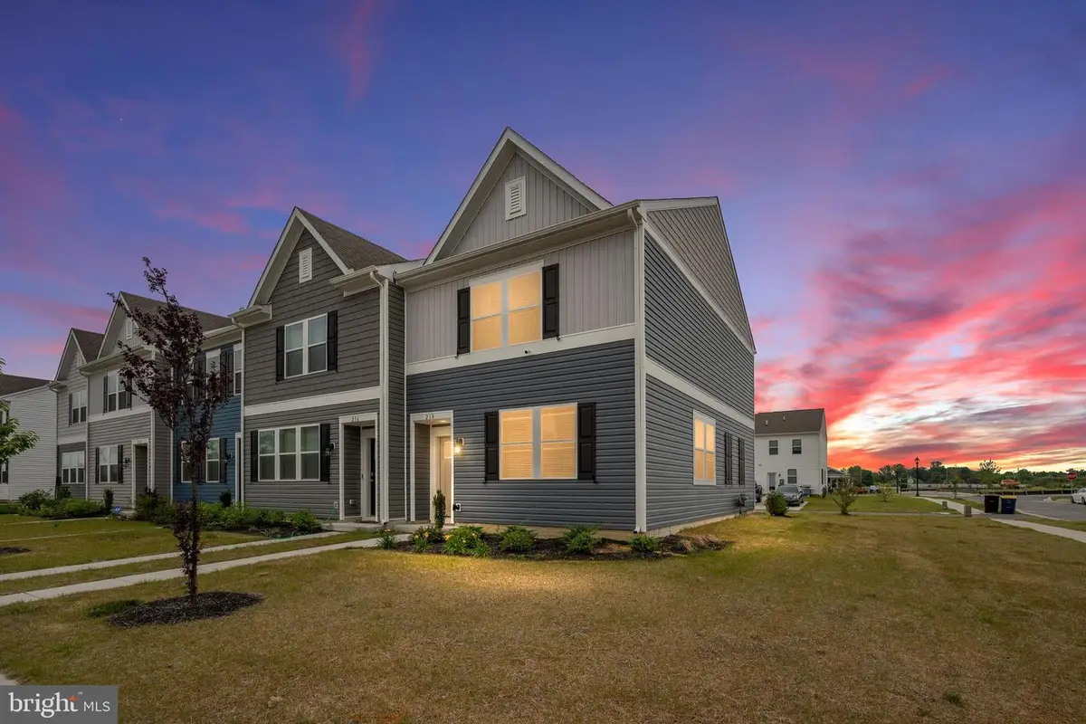 218 Ann Moore St, Dover, DE 19904 - #1