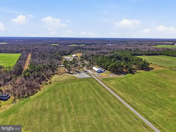 89 Hunting Quarter Rd, GREENWOOD, DE 19950