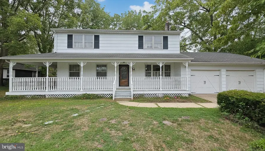14 Front St, Wyoming, DE 19934 - #2