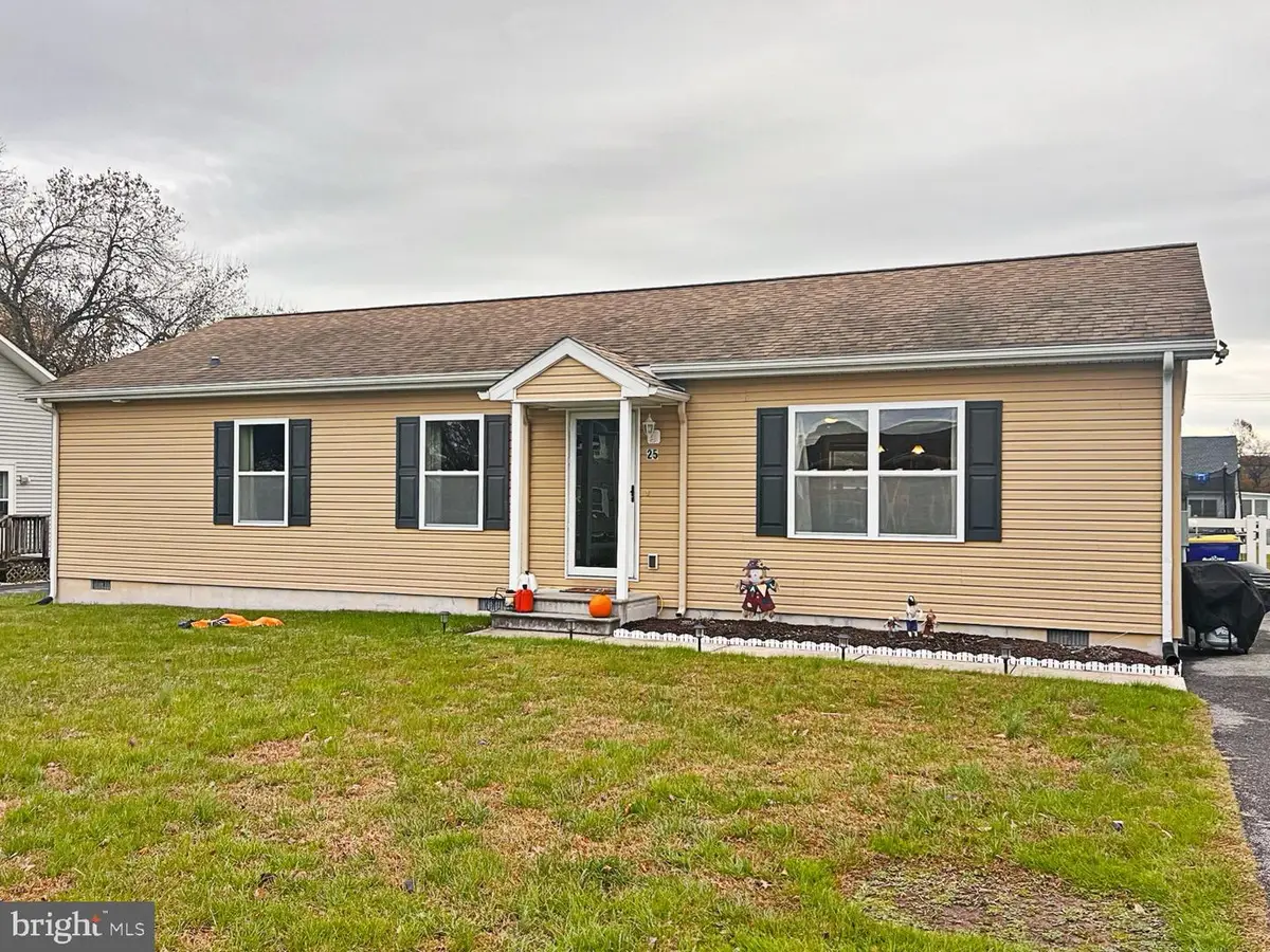 25 S Govan Ave, Frederica, DE 19946 - #1