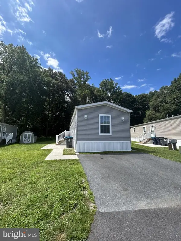 15 Loxley Ln, HARTLY, DE 19953