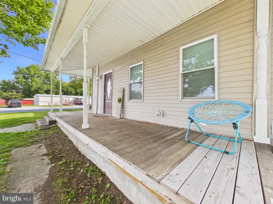 54 S Railroad Ave, Greenwood, DE 19950 - #2