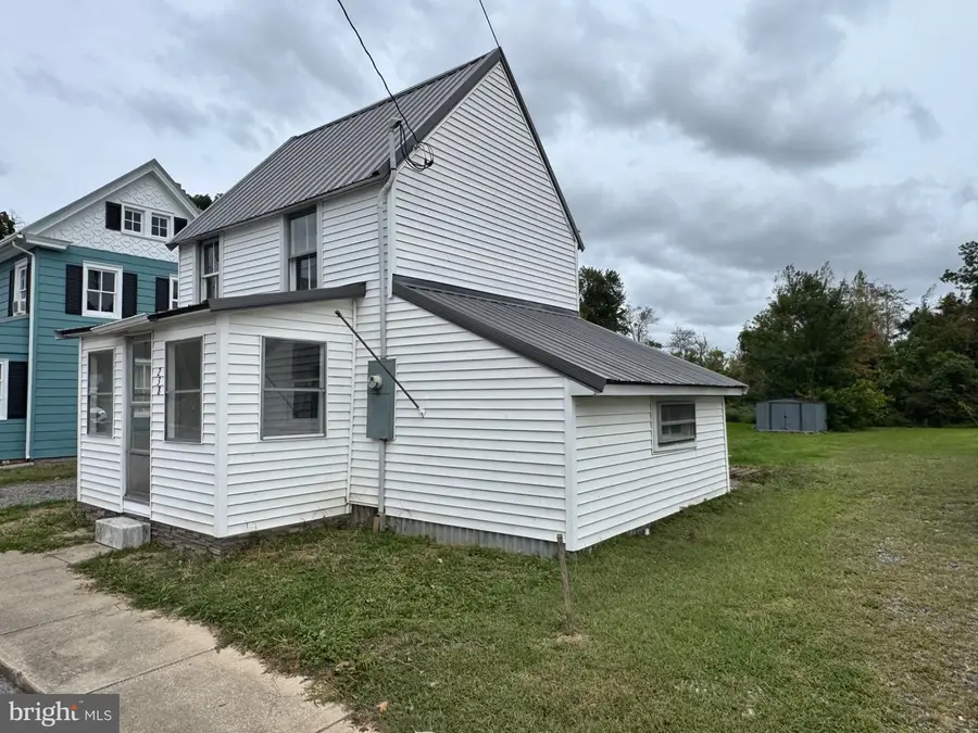 238 Market St, Frederica, DE 19946 - #2