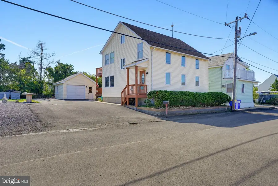 164 Hubbard Ave, Frederica, DE 19946 - #3
