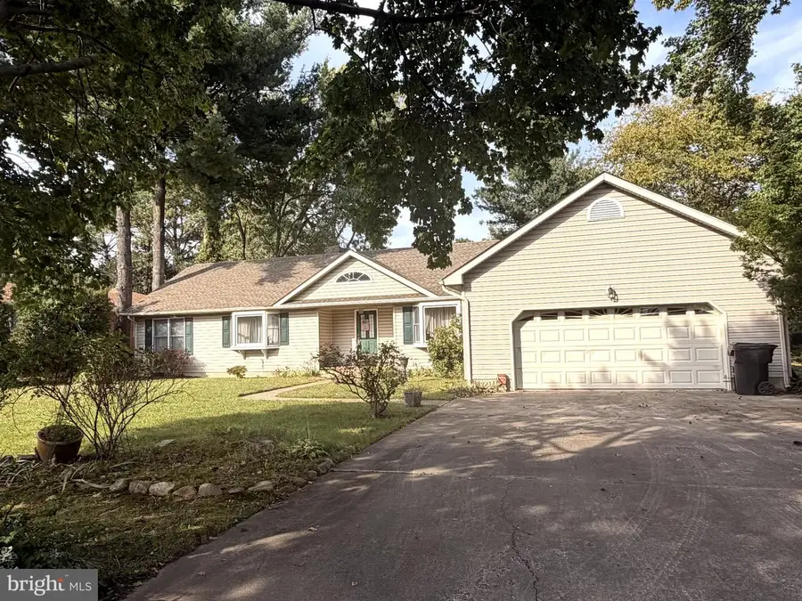 252 Greenview Dr, Dover, DE 19901 - #2