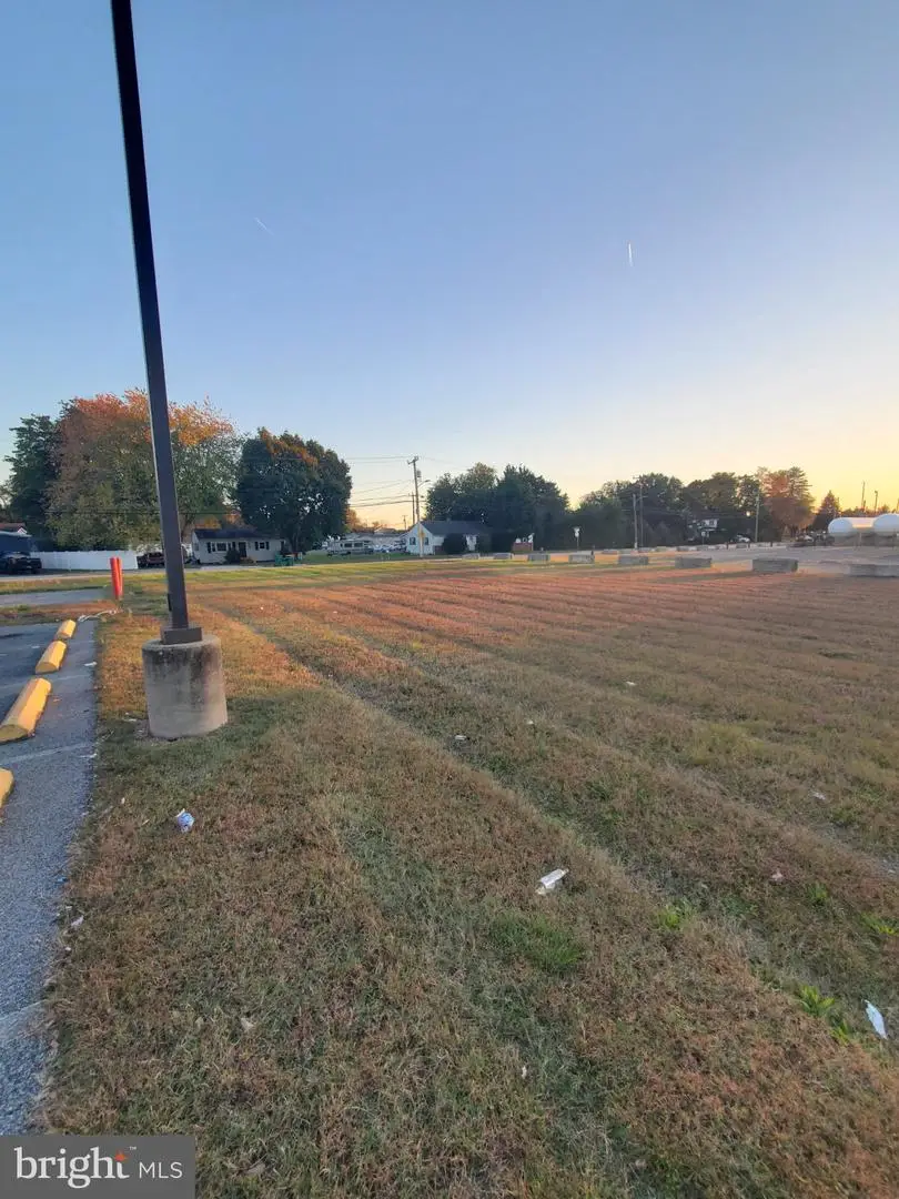 721 W Glenwood Ave, Smyrna, DE 19977 - #3