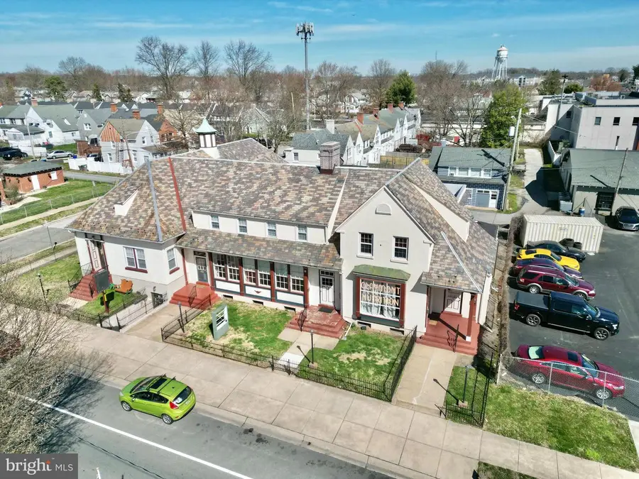 8 Commonwealth Ave, Claymont, DE 19703 - Image #2