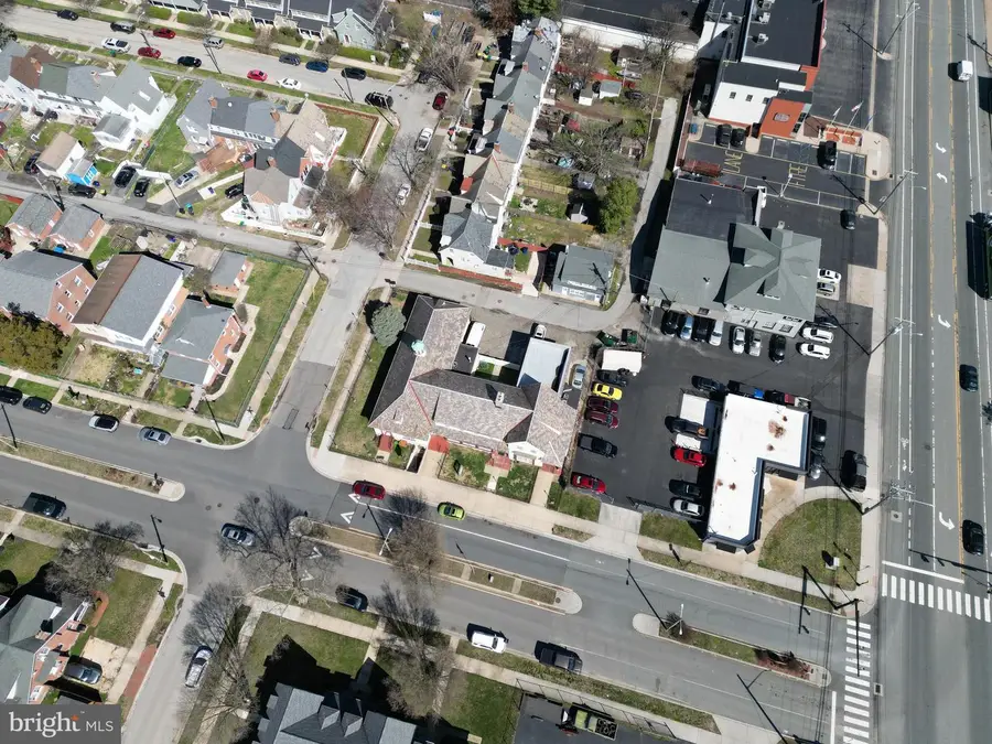 8 Commonwealth Ave, Claymont, DE 19703 - Image #3