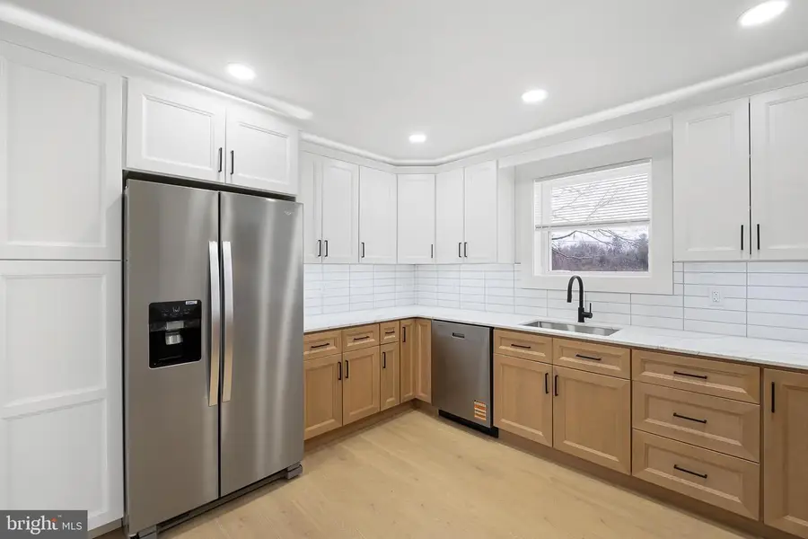 1049 Bear Rd, New Castle, DE 19720 - Image #3