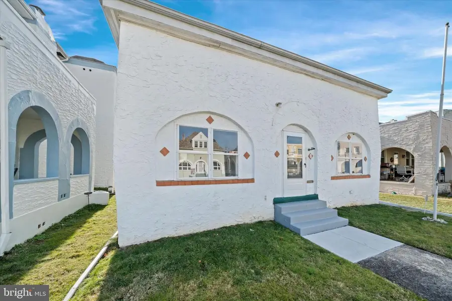 4 Corinne Ct, Wilmington, DE 19809 - #2