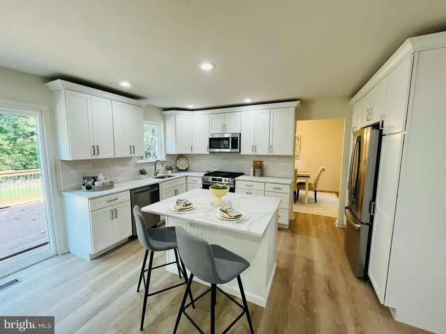 13 Brady Cir, Middletown, DE 19709 - Image #2